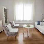 Mirela Apartment Mimice